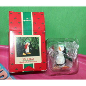 Hallmark Keepsake Icy Treat Vintage Holiday Ornament 1987 QX4509
